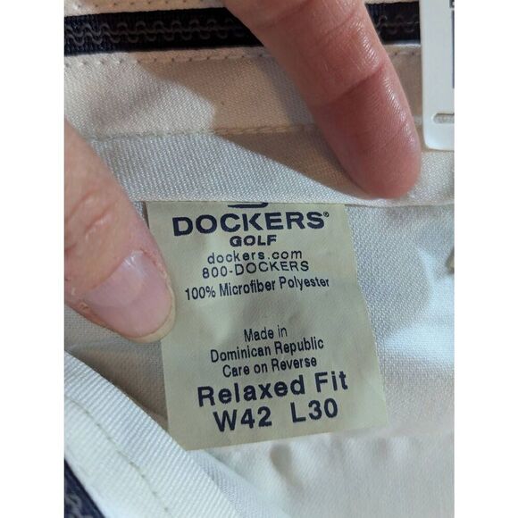 Dockers Men's Gray Solid Relaxed Fit Stone Golf Pants Size 42 x 30 NWT - Picture 3 of 8